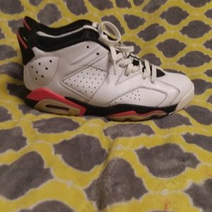 Jordan 6 infrared low